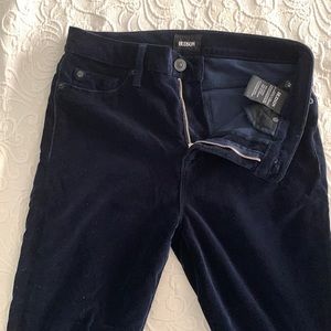 Women’s Hudson stretch velvet jeans in navy blue